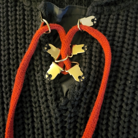 Women's sweater - Picture 3 of 5